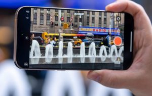 آیفون ۱۷ Pro Leak می گوید صفحه ضد درخشش دیگر اتفاق نمی افتد